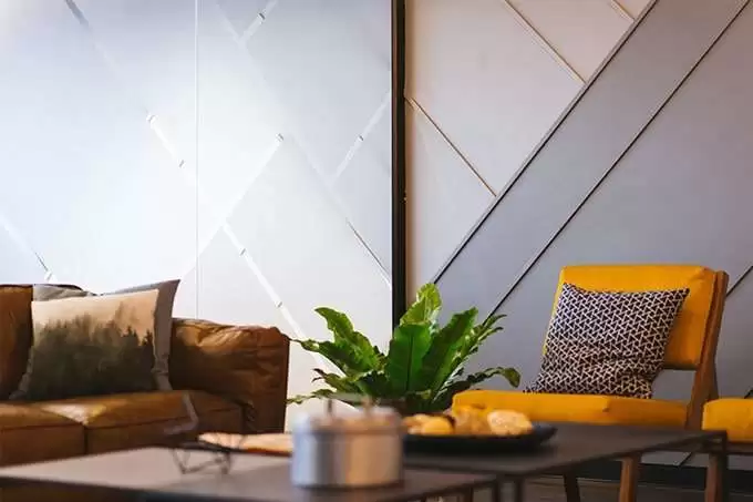 Tablet Dekor web sitesi projesini anlatan liste görseli, fotoğrafta bir oturma odası görseli kullanılmıştır.